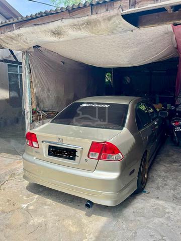 2005 Honda CIVIC 1.7 VTEC (A) - 1