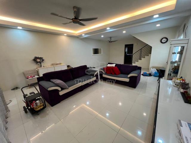 Bandar Nusa Rhu 2 Sty House Endlot Renovated Clean Well Kept For Sale 1