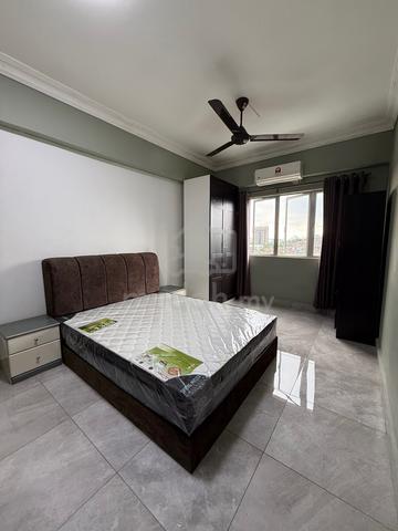 Master Room at Sri Permata Condo, Section 9, Shah Alam 1