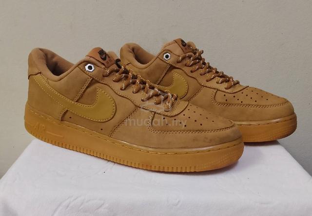 Nike AF1 (8.5uk) - photo 3 of 4