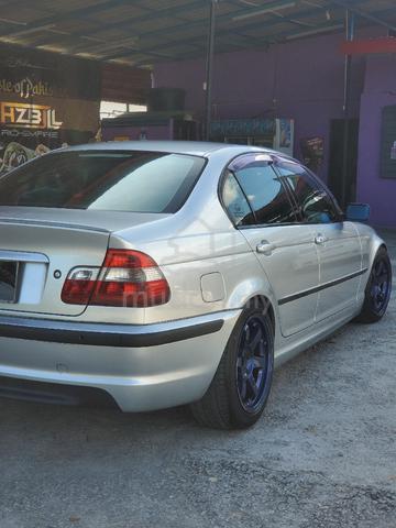 2004 Bmw 318i AT 2.0 (A) - 4