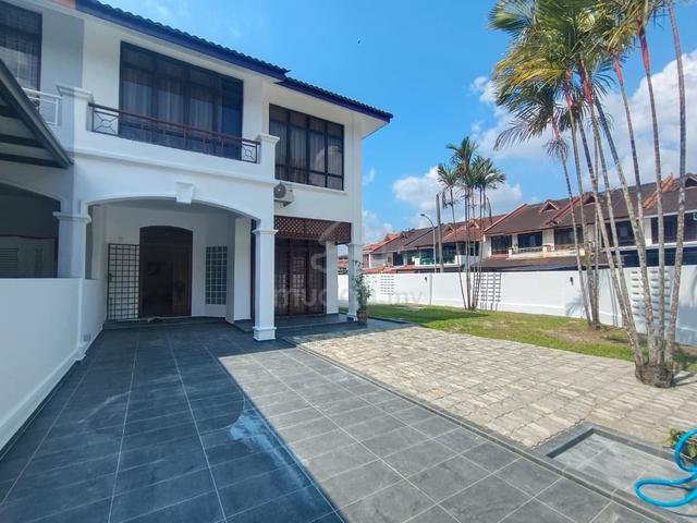 Taman Sutera Perling Double Storey Corner House For Rent 1