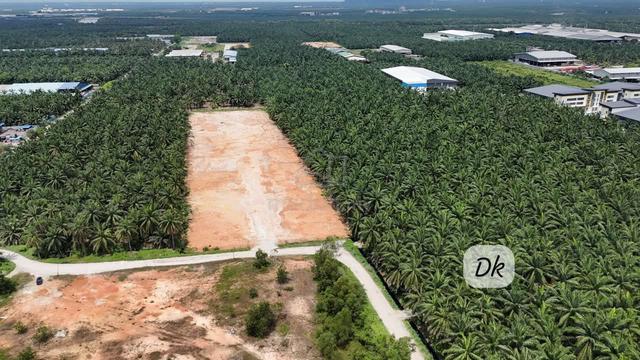 Industrial Zoning Land for Telok Mengkuang , Telok panglima garang 1