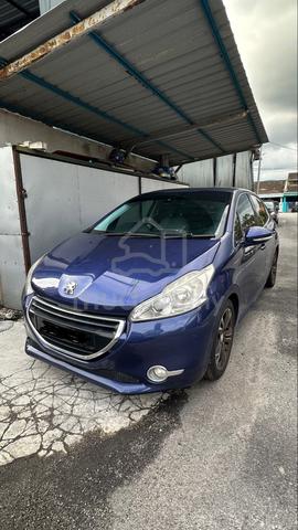 2014 Peugeot 208 1.6 VTi ALLURE (A) - 1