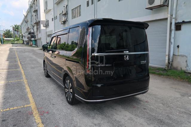 2025 Honda STEPWAGON 1.5 SPADA PREMIUM LINE (A) - 4