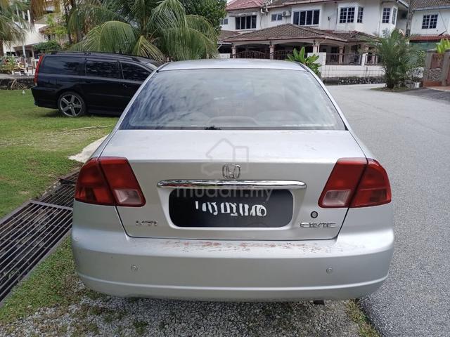 2002 Honda CIVIC 1.7 VTEC (A) - 3