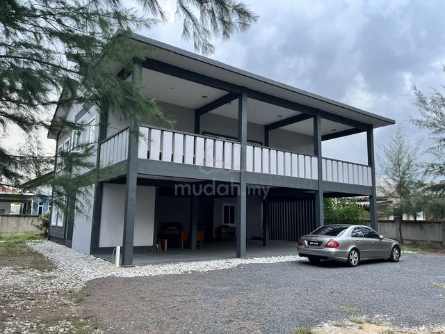 Bungalo tepi pantai untuk dijual 1