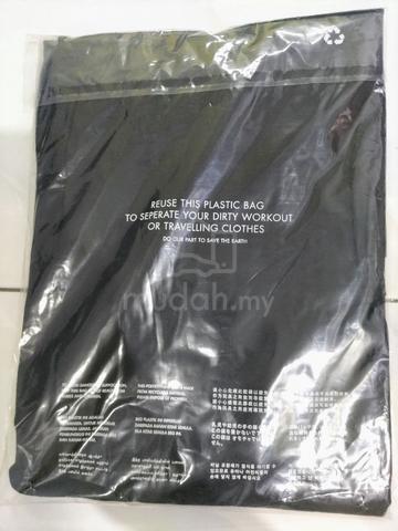 ​Charterprime Black T-Shirt Size L ( New Sealed) - photo 5 of 5