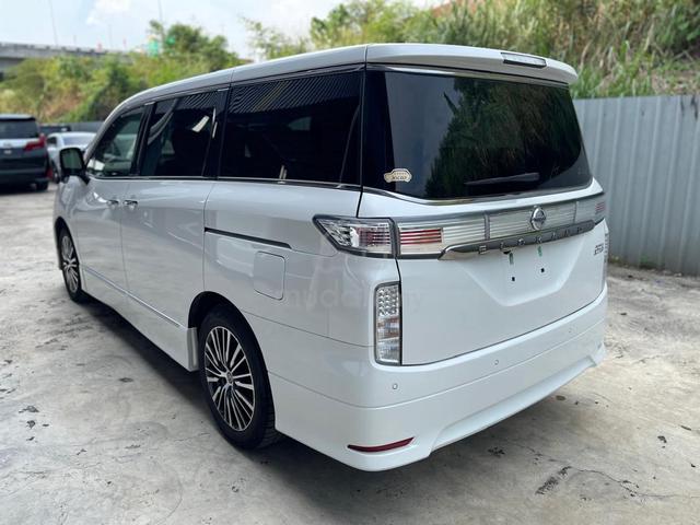 2022 Nissan ELGRAND 2.5 HIGHWAY STAR S (A) - 4