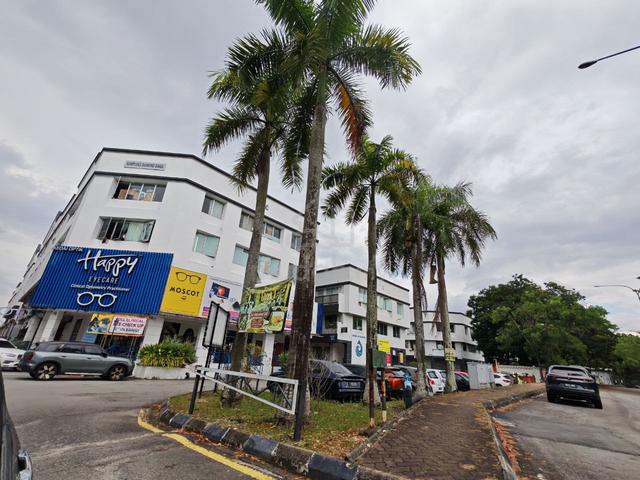 End Lot Shop Lot Kompleks Diamond Bandar Baru Bangi (GROUND FLOOR) 1