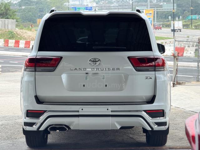 2023 Toyota LANDCRUISER 3.4 ZX FJA300W (A) - 4