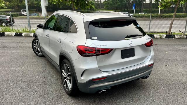 Mercedes Benz GLA 35 AMG 4 MATIC FULL SPEC SUNROOF - 2
