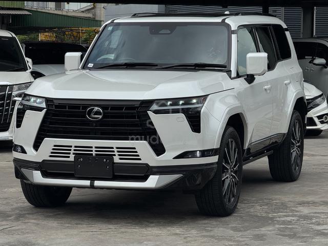 2025 Lexus GX550 3.5 5A 9k km Latest Model Rare - 1