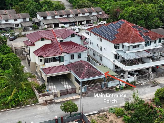 Luxury semid 2.5 storey Indera mahkota 1 (freehold ,open title) 1