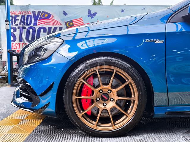 Mercedes Benz A45 2.0 AMG SROOF HMKARDON RECARO - 3