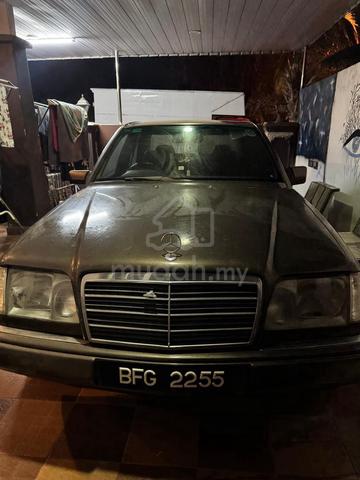 1997 Mercedes Benz E-CLASS 2.2 220 MASTERPIECE - 1