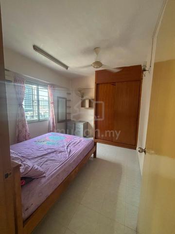 Sri Rakyat Apartment 1