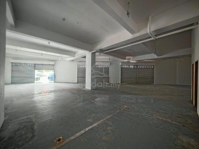 Cheap / Desa Tebrau / Shoplot Corner Lot / Ground Floor 1