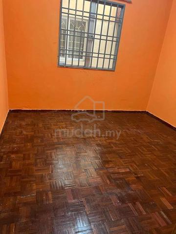 Saujana Damansara Shop apartment 1