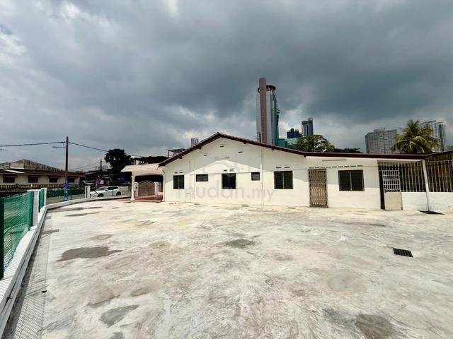 Commercial Lot For Rent / Single Storey Semi D / Taman Abad / Ksl Mall 1