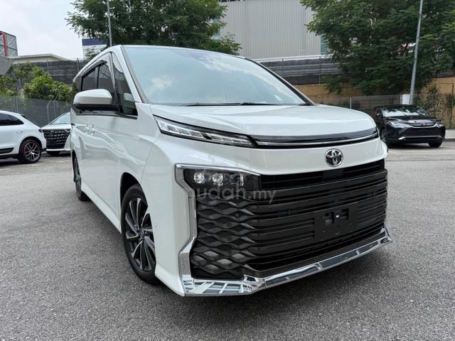 2022 Toyota VOXY 2.0 S-Z 360’ AUTO SIDE STEP - 1