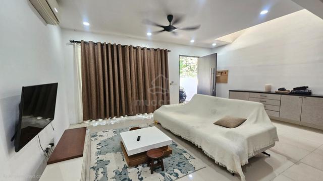 Fully Furnish Open Facing 2 Sty Teres house KEN RIMBA LEGIAN Shah Alam 1