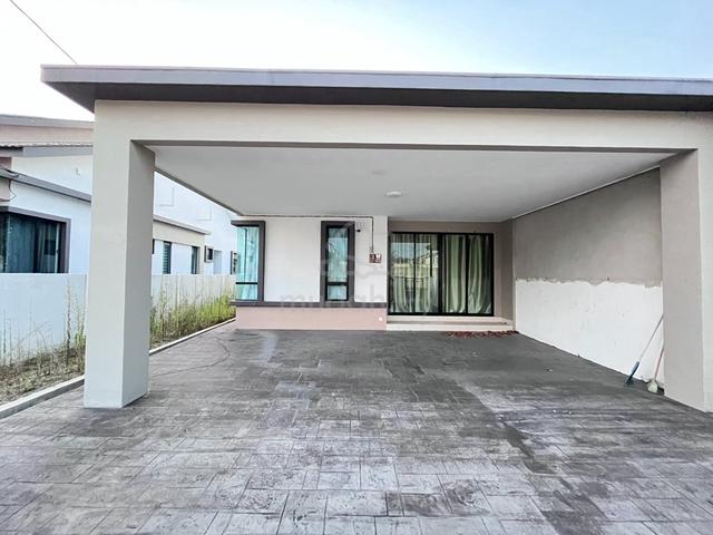 SP Saujana Permai 32'x70' Freehold Gated & Guarded 1-Storey Cluster 1