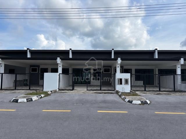 Below Bank Value Terrace House @ Westhill Avenue Phase 2, Kuching. 1