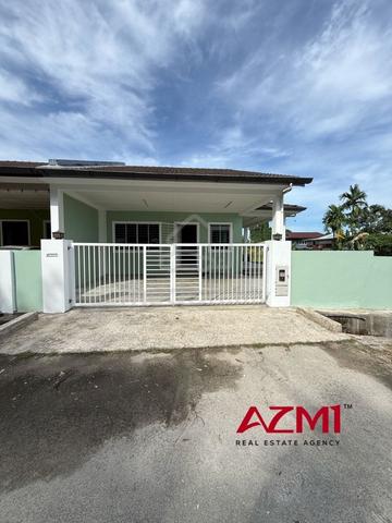 Big Land -Single Storey Semi Detached house Taman Melati, Petra Jaya 1
