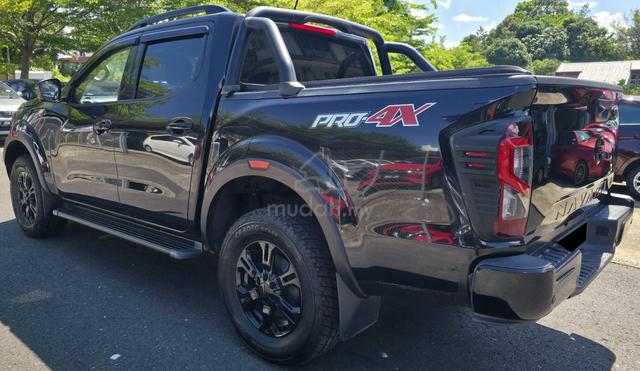2022 Nissan NAVARA DC 2.5 A PRO-4X FL (AT) (4X4)🖤 - 4