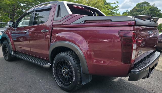 2017 Isuzu D-MAX DC 2.5 A Z-PRESTIGE 4X4 FL (AT)❤️ - 4