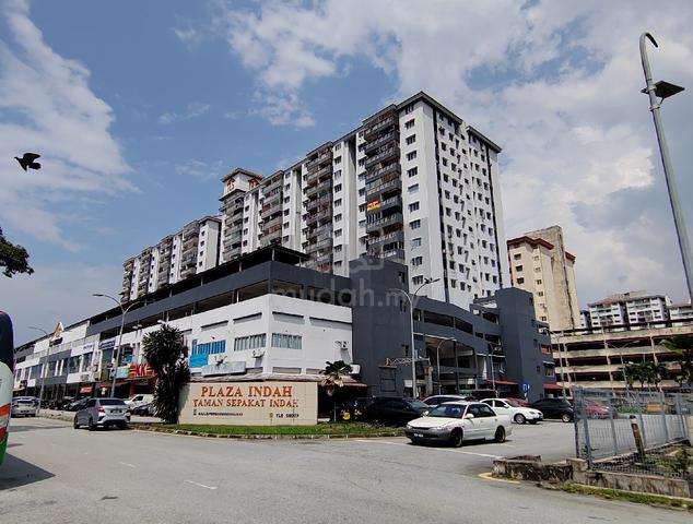 Plaza Indah 1