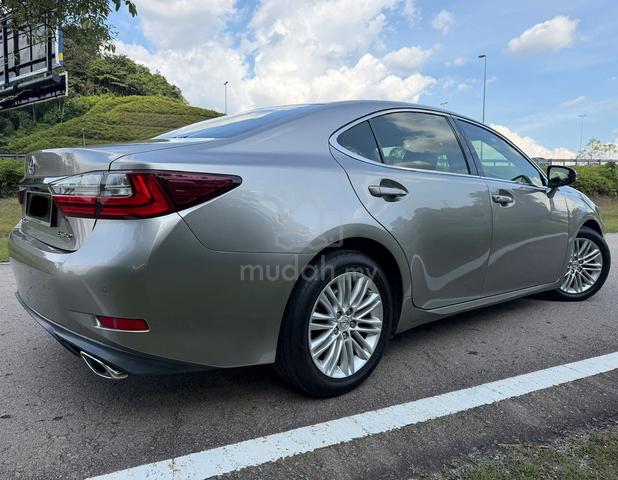 Lexus ES250 2.5 PREMIUM FACELIFT Sunroof Rare Unit - 3
