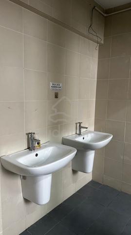 Pusat Komersial Taman Equine Seri Kembangan Shop/Office For Rent! 2