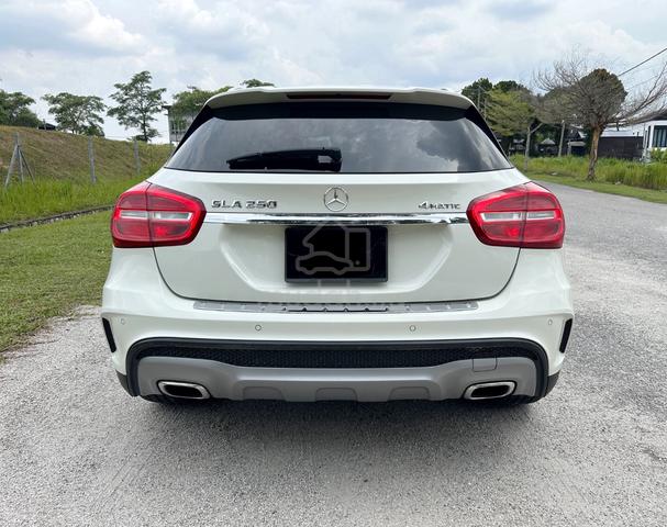 2014 Mercedes Benz GLA-CLASS 2.0 250 4MATIC (CBU) - 2