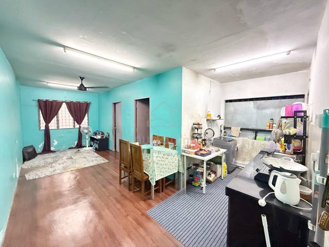 Apartment Lestari (Damansara Damai) 1