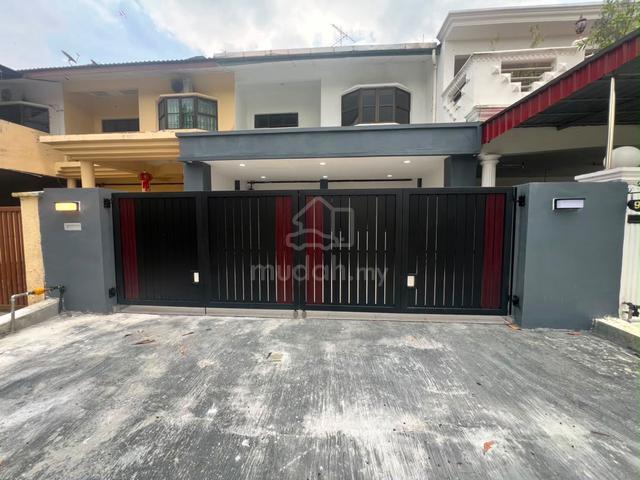 Jalan Emas 20, Taman Sri Skudai (Below Market Price Double Storey) 1
