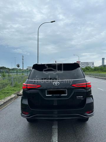 2022 Toyota FORTUNER VRZ 2.8L (A) - 4