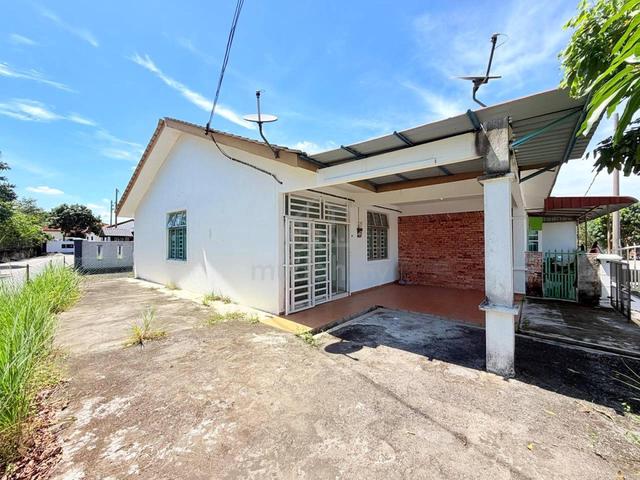 [Corner] Taman Tanjung Minyak Jaya Melaka teres setingkat untuk dijual 1