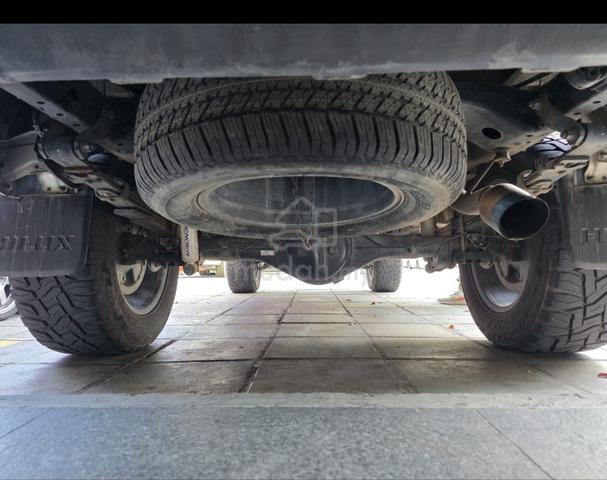 2016 Toyota HILUX 2.8 G VNT (A) - 5