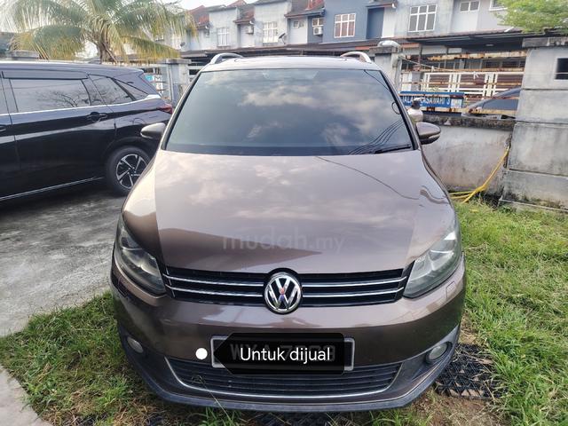 2012 Volkswagen CROSS TOURAN 1.4 TSI (A) - 1