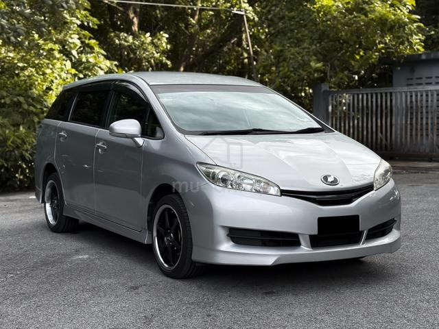 2015 Toyota WISH 1.8 S (A) - 1