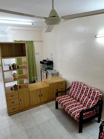 Desa Ixora 1