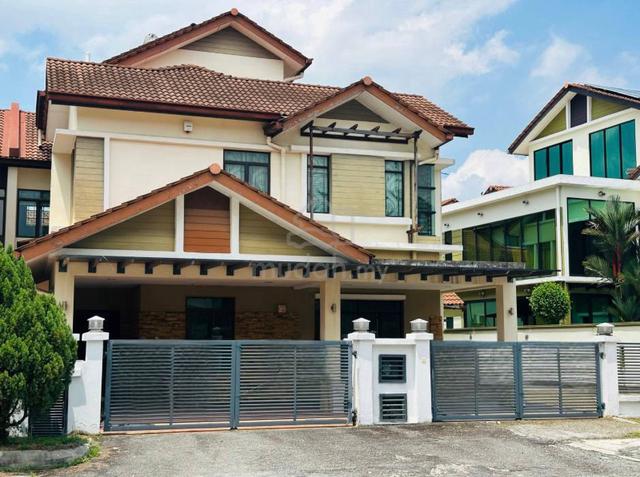 RENOVATED 2.5 Storey Semi Detach House Puncak Bangi Seksyen 6 Bangi 1