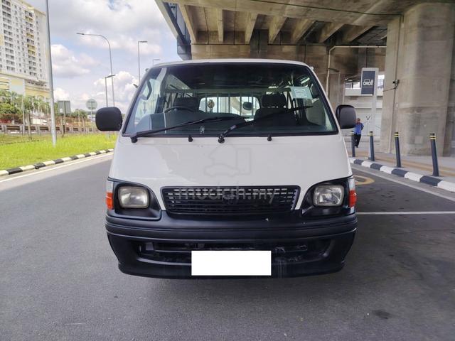2001 Toyota Hiace 2.4 (M) Panel Van - 2