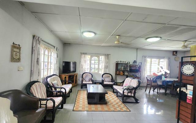 Bungalow 1 Sty SS1 Kampung Tunku Petaling Jaya Selangor Freehold 1