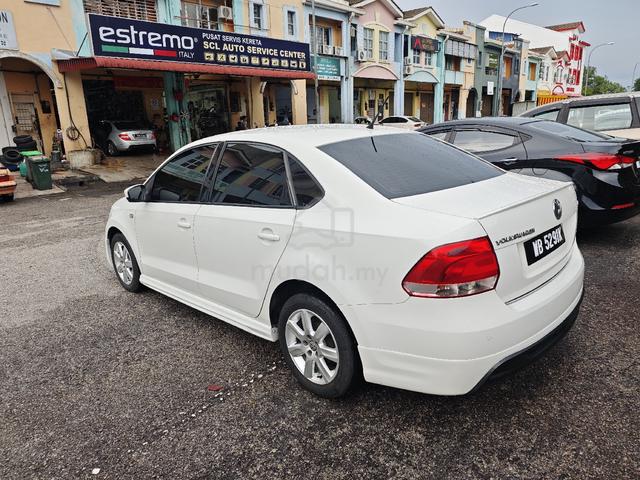 2015 Volkswagen POLO 1.6 CLUB EDITION (CKD) (A) - 4