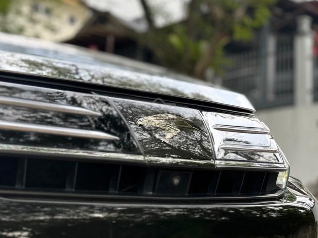 Toyota HARRIER 2.0 PREMIUM/PANORAMIC ROOF/P.BOOT - 3