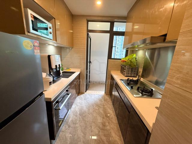 Medium Room For Rent | RNF Phase 1 A3-1 | Ready Move in | R&F CIQ 1
