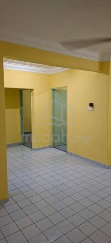 Rumah Pangsa Permas Jaya 1